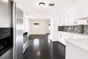 5820 Harrington Dr, Orlando, FL 32808 - Photo 11