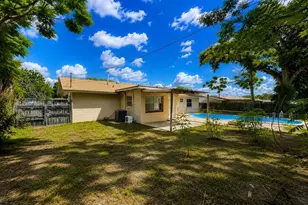 5820 Harrington Dr, Orlando, FL 32808 - Photo 3