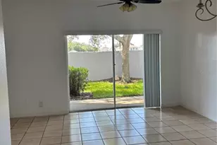 10922 Savannah Wood Dr, Orlando, FL 32832 - Photo 3