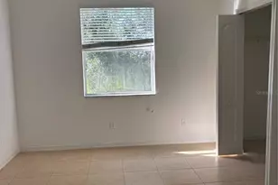 10922 Savannah Wood Dr, Orlando, FL 32832 - Photo 9