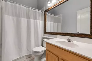 631 Waterland Ct, Orlando, FL 32828 - Photo 23