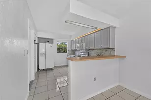 913 San Rafael Way, Kissimmee, FL 34758 - Photo 9