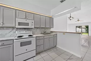 913 San Rafael Way, Kissimmee, FL 34758 - Photo 11