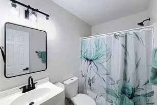 706 Old Creek Ct, Sanford, FL 32773 - Photo 11