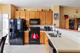 7646 Long Island Dr, Kissimmee, FL 34747 - Photo 5