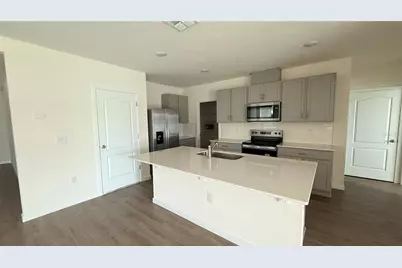 2066 Walnut Creek Drive, Kissimmee, FL 34744 - Photo 11