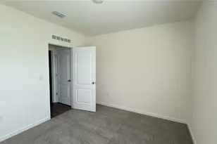 2066 Walnut Crk Dr, Kissimmee, FL 34744 - Photo 33