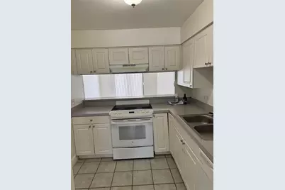2219 Caribbean Drive S #27, Kissimmee, FL 34741 - Photo 5