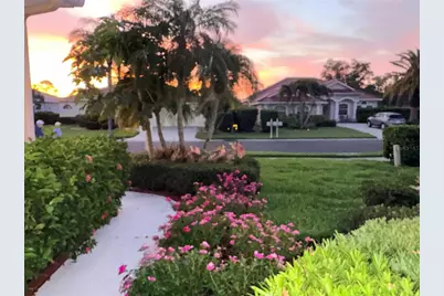 7462 Featherstone Boulevard, Sarasota, FL 34238 - Photo 3