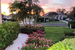 7462 Featherstone Blvd, Sarasota, FL 34238 - Photo 3