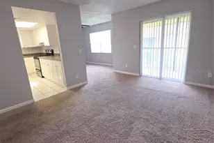 9900 Sweepstakes Ln, Orlando, FL 32837 - Photo 7