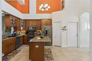 3943 Sunset Lake Dr, Lakeland, FL 33810 - Photo 9