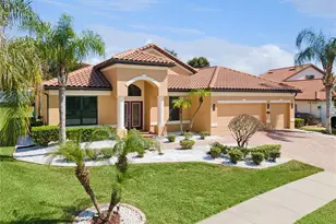 3943 Sunset Lake Dr, Lakeland, FL 33810 - Photo 1