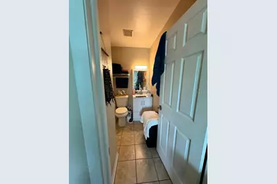 4140 Dolphin Drive #208, Tampa, FL 33617 - Photo 15