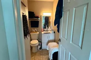 4140 Dolphin Dr, Tampa, FL 33617 - Photo 15