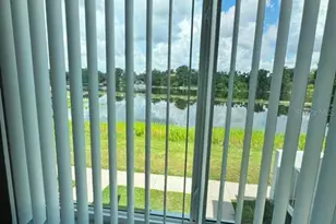 4140 Dolphin Dr, Tampa, FL 33617 - Photo 29