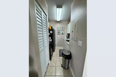 4140 Dolphin Drive #208, Tampa, FL 33617 - Photo 7