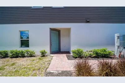2782 Narcoossee Commons Way, Saint Cloud, FL 34771 - Photo 5