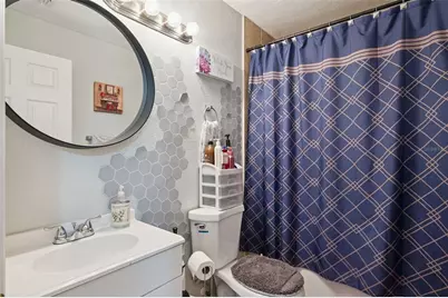 90 N Goldwyn Avenue, Orlando, FL 32805 - Photo 17