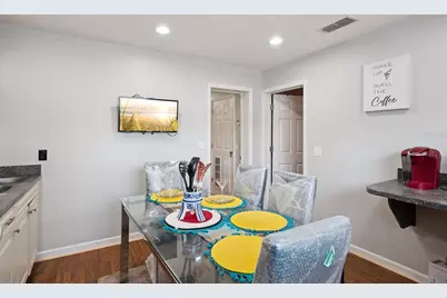 90 N Goldwyn Avenue, Orlando, FL 32805 - Photo 15