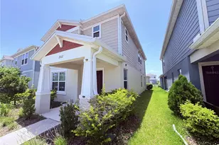 2012 Cross Prairie Pkwy, Kissimmee, FL 34744 - Photo 3