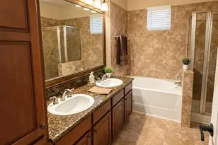 901 Charo Pkwy, Davenport, FL 33897 - Photo 11