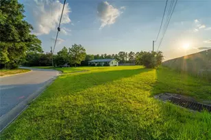 6915 Klondike Rd, Pensacola, FL 32526 - Photo 1