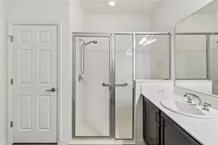 3491 S Fallbrook Dr S, Poinciana, FL 34759 - Photo 19