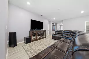 2486 Matterhorn Trl, Davenport, FL 33837 - Photo 11