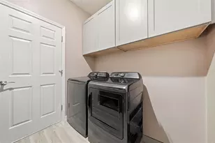 2486 Matterhorn Trl, Davenport, FL 33837 - Photo 17
