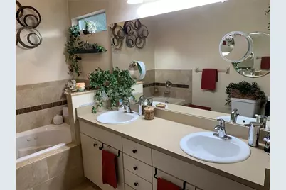 14254 NW 10th Road, Newberry, FL 32669 - Photo 9