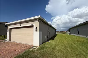 2840 Wadeview Loop, Saint Cloud, FL 34769 - Photo 3