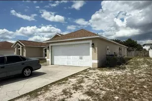 1861 Ashton Park Pl, Saint Cloud, FL 34771 - Photo 3