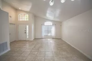 419 Buckingham Cir, Davenport, FL 33897 - Photo 5