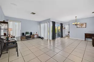 708 Wedge Ln, Poinciana, FL 34759 - Photo 5