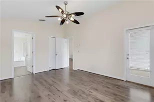 7512 Turtle View Dr, Ruskin, FL 33573 - Photo 41