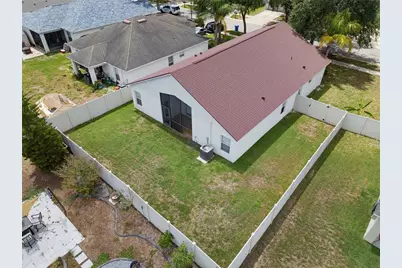 7512 Turtle View Drive, Ruskin, FL 33573 - Photo 5