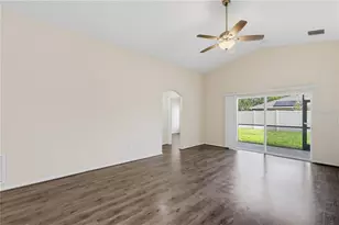 7512 Turtle View Dr, Ruskin, FL 33573 - Photo 37