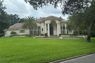 1040 Sweetwater Club Blvd, Longwood, FL 32779 - Photo 3