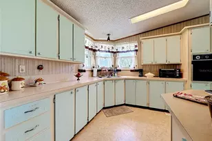 8233 Co Rd 109B, Lady Lake, FL 32159 - Photo 11