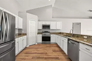 856 Franconville Ct, Kissimmee, FL 34759 - Photo 13