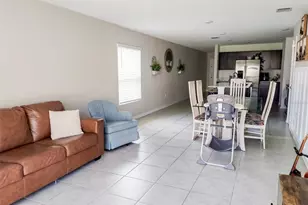 4302 Sunny Creek Pl, Kissimmee, FL 34746 - Photo 3