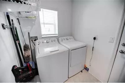 4302 Sunny Creek Place, Kissimmee, FL 34746 - Photo 13