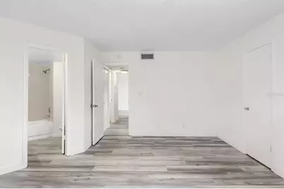 210 Lake Pointe Condo Five Drive #304, Oakland Park, FL 33309 - Photo 7