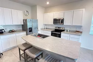 2354 Tay Wes Dr, Saint Cloud, FL 34771 - Photo 11