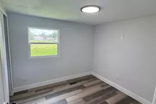 904 Robinson Ave, Saint Cloud, FL 34769 - Photo 5