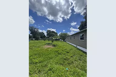 904 Robinson Avenue, Saint Cloud, FL 34769 - Photo 9