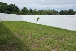 1821 Noble Dr, Davenport, FL 33837 - Photo 17