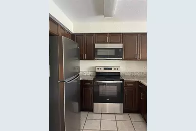 13815 Fairway Island Drive #1323, Orlando, FL 32837 - Photo 3