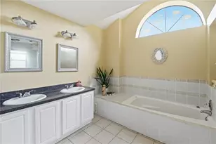 642 Madrid Dr, Kissimmee, FL 34758 - Photo 19